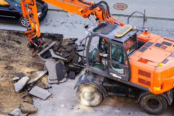 Asphalt Demolition in Lincoln