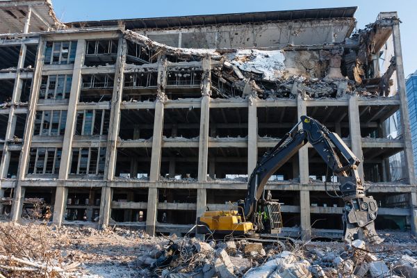 Commercial Building Demolition in Lincoln